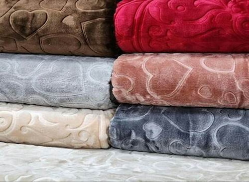 پتو دو‌نفره با اندازه استاندارد و گرمای مطبوع